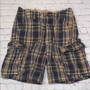 Abercrombie & Fitch Plaid Cargo Shorts